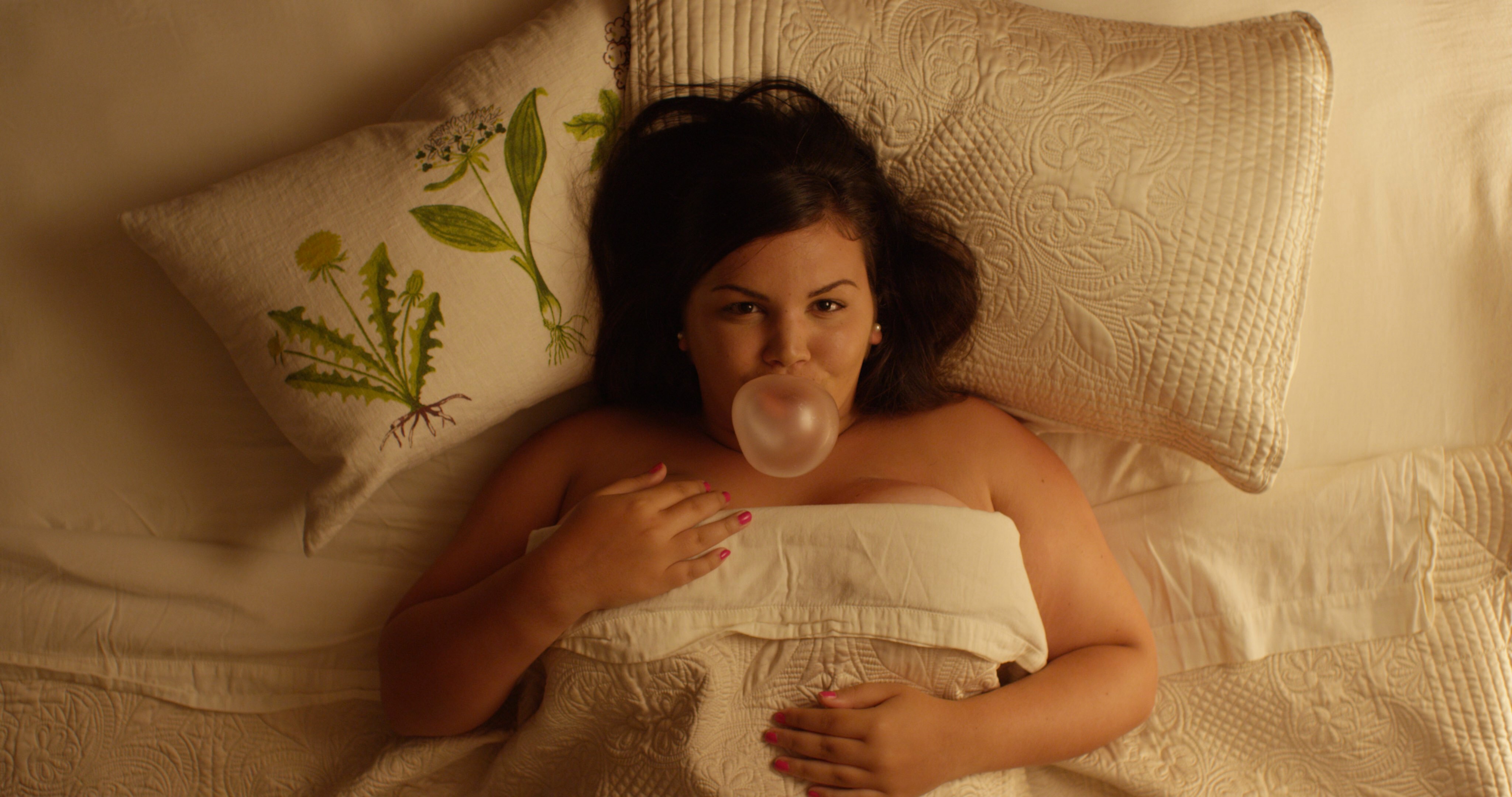 Hannah Browne sex bubble spec ad production design